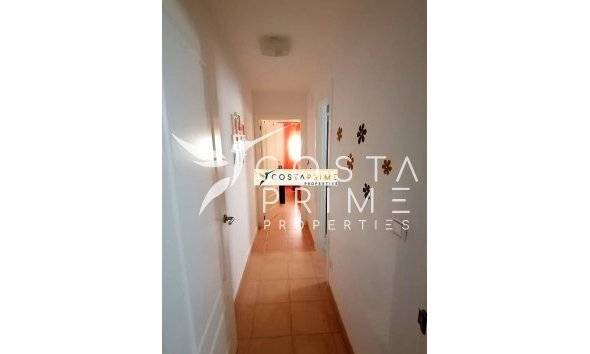 Resale - Apartment / Flat - Benidorm