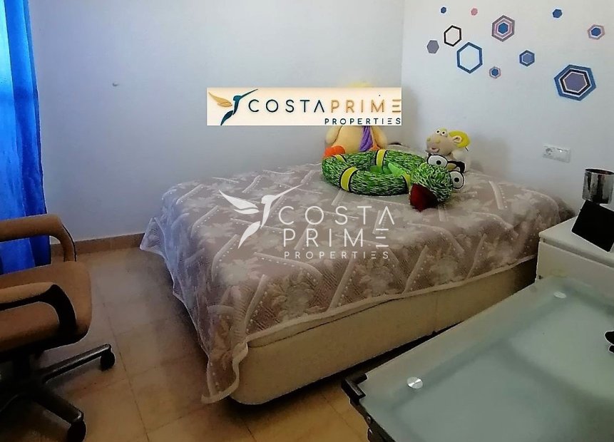 Resale - Apartment / Flat - Benidorm