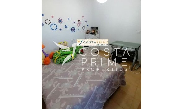 Resale - Apartment / Flat - Benidorm