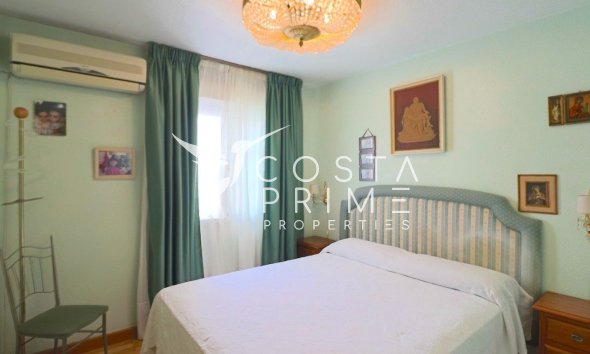 Resale - Apartment / Flat - Benidorm