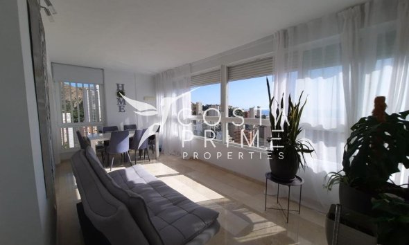 Resale - Apartment / Flat - Benidorm