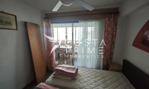 Resale - Apartment / Flat - Benidorm