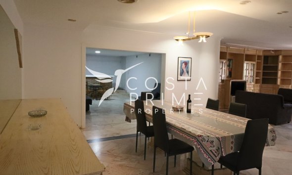 Resale - Apartment / Flat - Benidorm