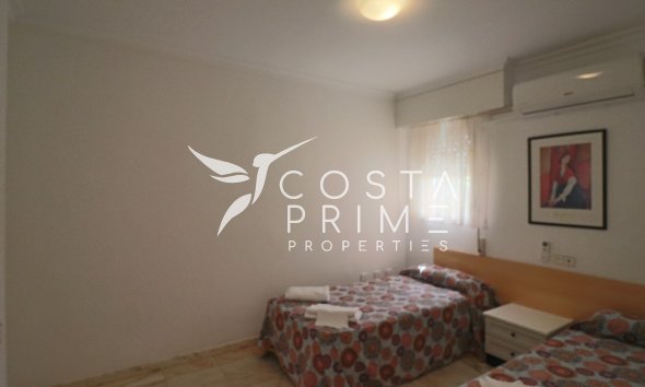 Resale - Apartment / Flat - Benidorm