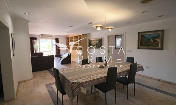 Resale - Apartment / Flat - Benidorm