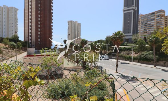 Resale - Apartment / Flat - Benidorm