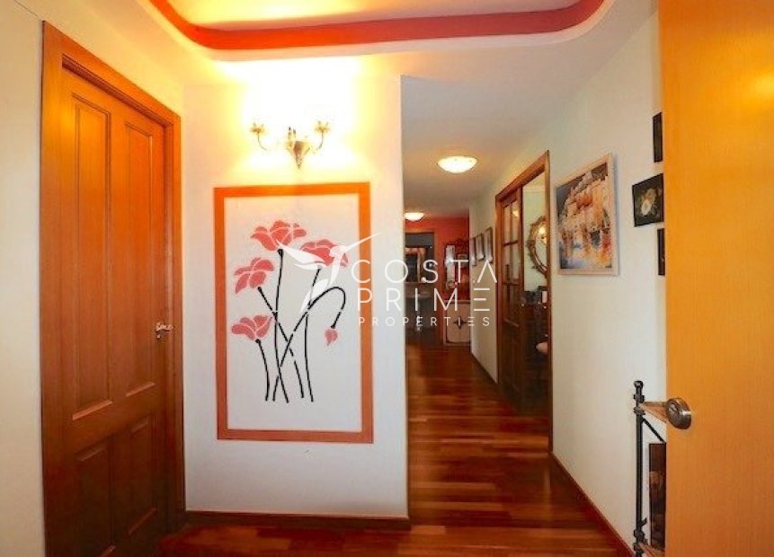 Resale - Apartment / Flat - Benidorm