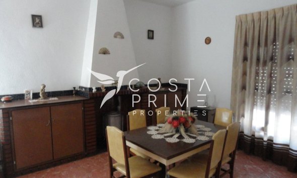 Resale - Townhouse / Semi - Bolulla