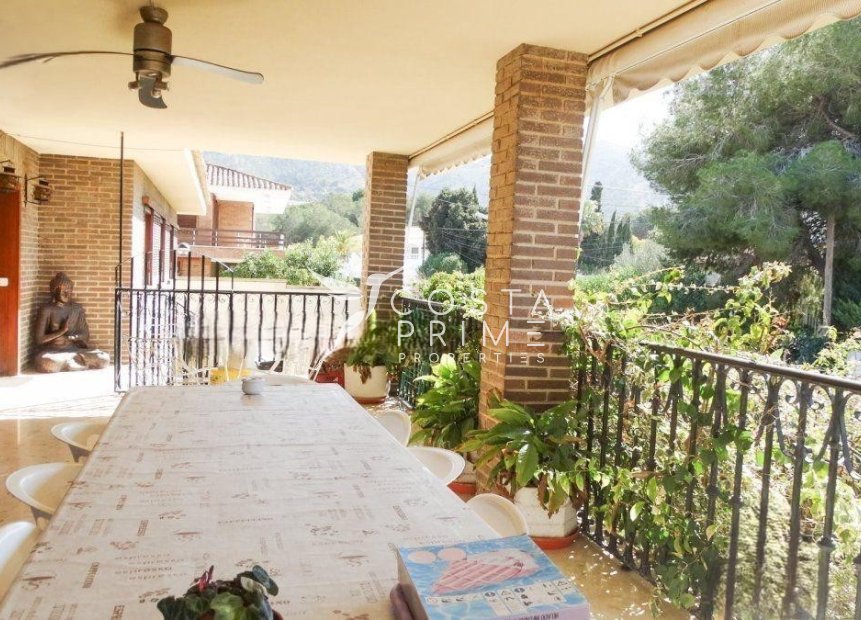 Resale - Villa  - Benidorm