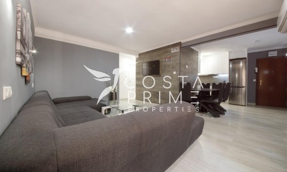 Resale - Apartment / Flat - Villajoyosa