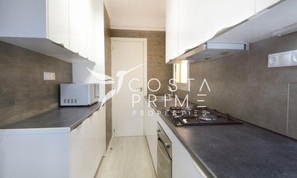 Resale - Apartment / Flat - Villajoyosa