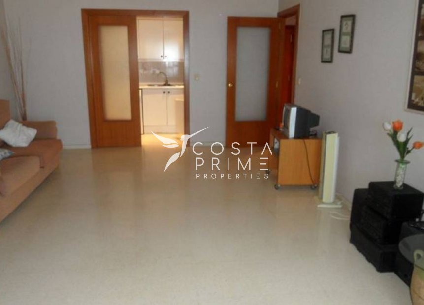 Resale - Apartment / Flat - Benidorm