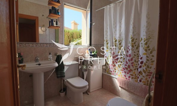 Resale - Townhouse / Semi - La Nucía