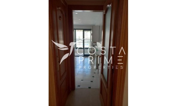 Resale - Apartment / Flat - Benidorm