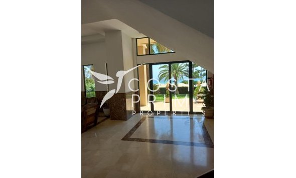 Resale - Apartment / Flat - Benidorm