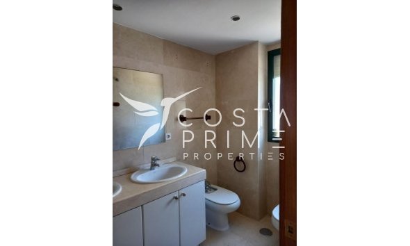 Resale - Apartment / Flat - Benidorm