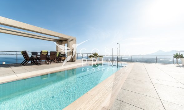 Resale - Villa  - Altea