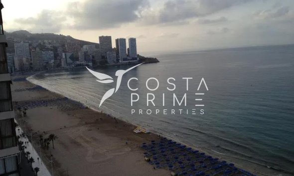 Resale - Apartment / Flat - Benidorm