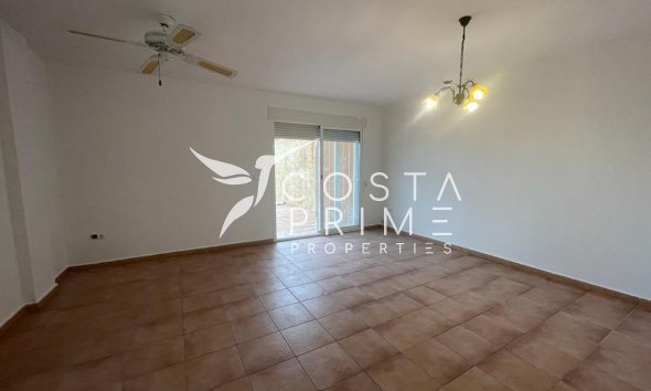 Resale - Townhouse / Semi - La Nucía