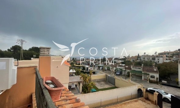 Resale - Townhouse / Semi - La Nucía