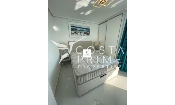 Resale - Apartment / Flat - Benidorm