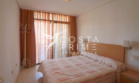 Resale - Apartment / Flat - Benidorm