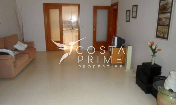 Resale - Apartment / Flat - Benidorm