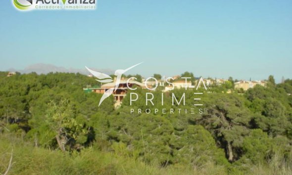 Resale - Villa  - Benidorm