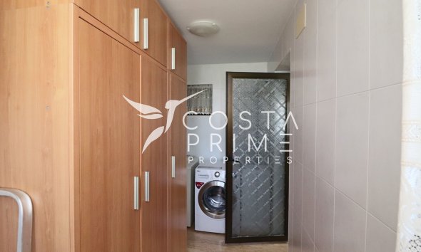 Resale - Apartment / Flat - Benidorm