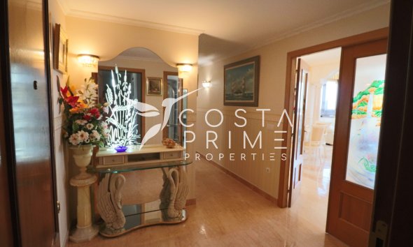 Resale - Apartment / Flat - Benidorm