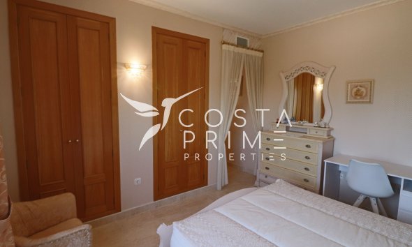 Resale - Apartment / Flat - Benidorm