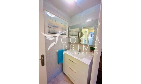 Resale - Apartment / Flat - Benidorm