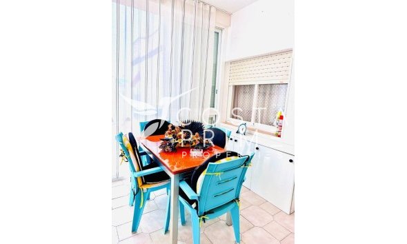 Resale - Apartment / Flat - Benidorm