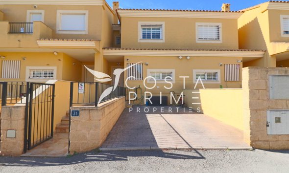 Resale - Townhouse / Semi - La Nucía