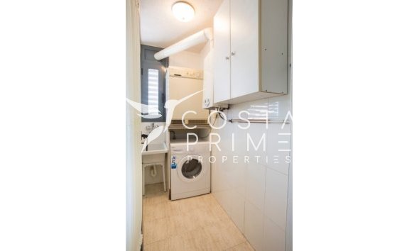 Resale - Apartment / Flat - Benidorm