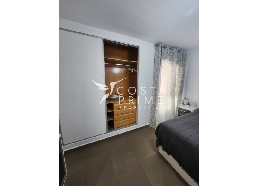 Alquiler a largo plazo - Apartamento / Piso - Benidorm