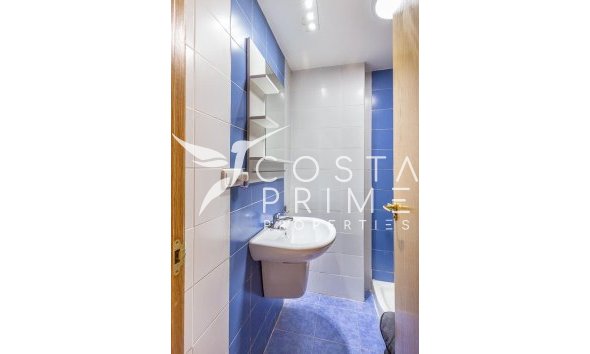 Resale - Apartment / Flat - Finestrat