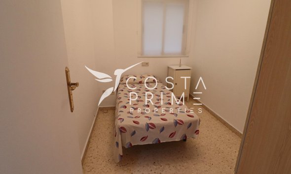 Resale - Apartment / Flat - Benidorm