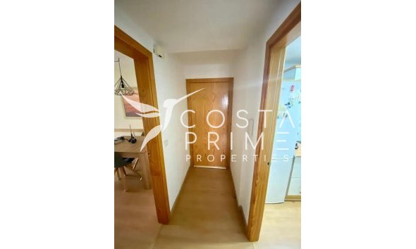 Resale - Apartment / Flat - Benidorm