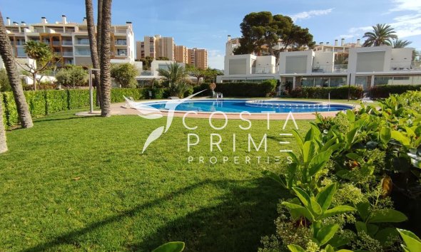 Resale - Villa  - Villajoyosa