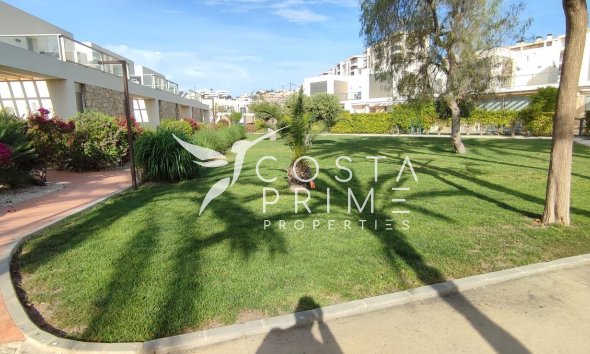 Resale - Villa  - Villajoyosa