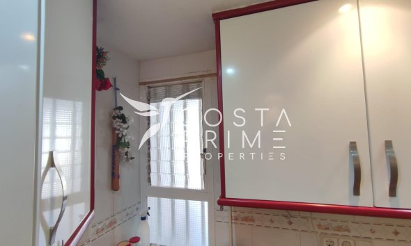 Reventa - Apartamento / Piso - Benidorm