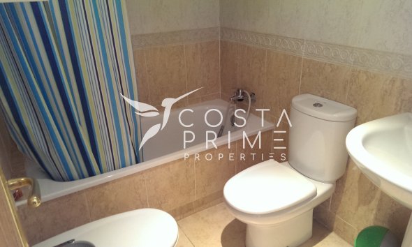 Resale - Apartment / Flat - Villajoyosa