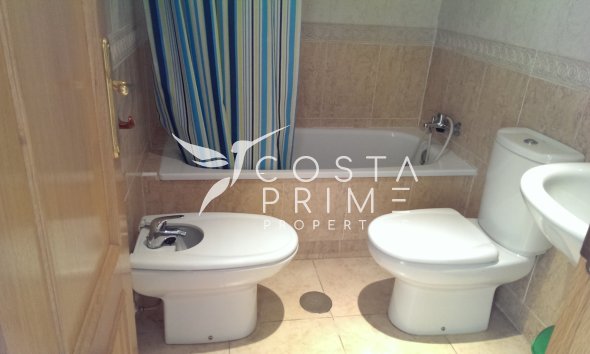 Resale - Apartment / Flat - Villajoyosa