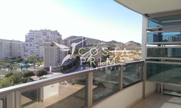 Resale - Apartment / Flat - Villajoyosa