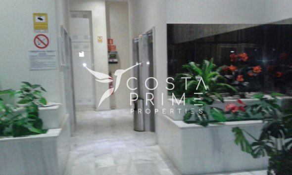 Resale - Apartment / Flat - Villajoyosa