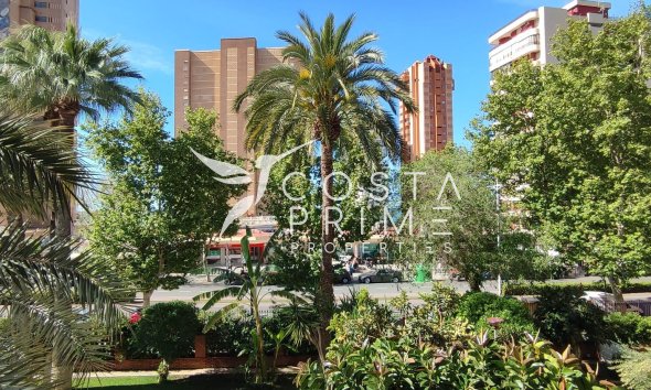 Resale - Apartment / Flat - Benidorm