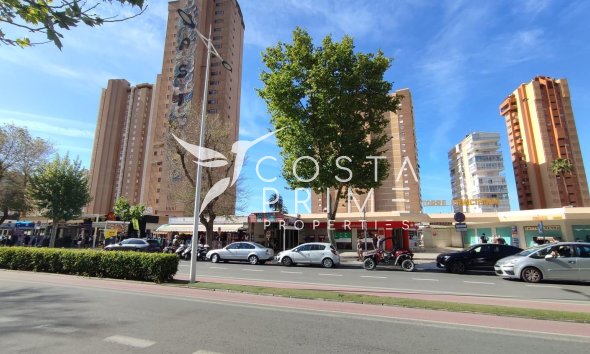 Resale - Apartment / Flat - Benidorm