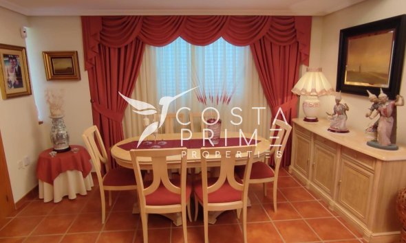 Resale - Townhouse / Semi - Benidorm