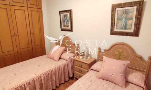 Resale - Townhouse / Semi - Benidorm